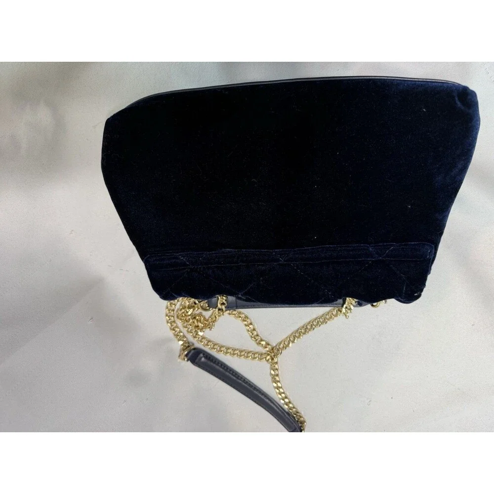 Steve Madden Midnight Navy Blue Velvet Quilted Shoulder Bag Gold Chain Link